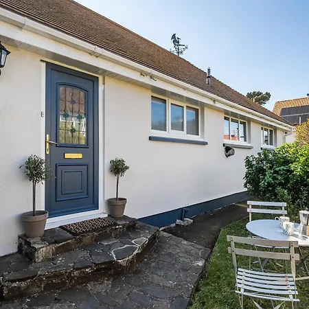 Spacious One Bed Apartment In A Quiet Leafy Close. Barnstaple Exterior photo